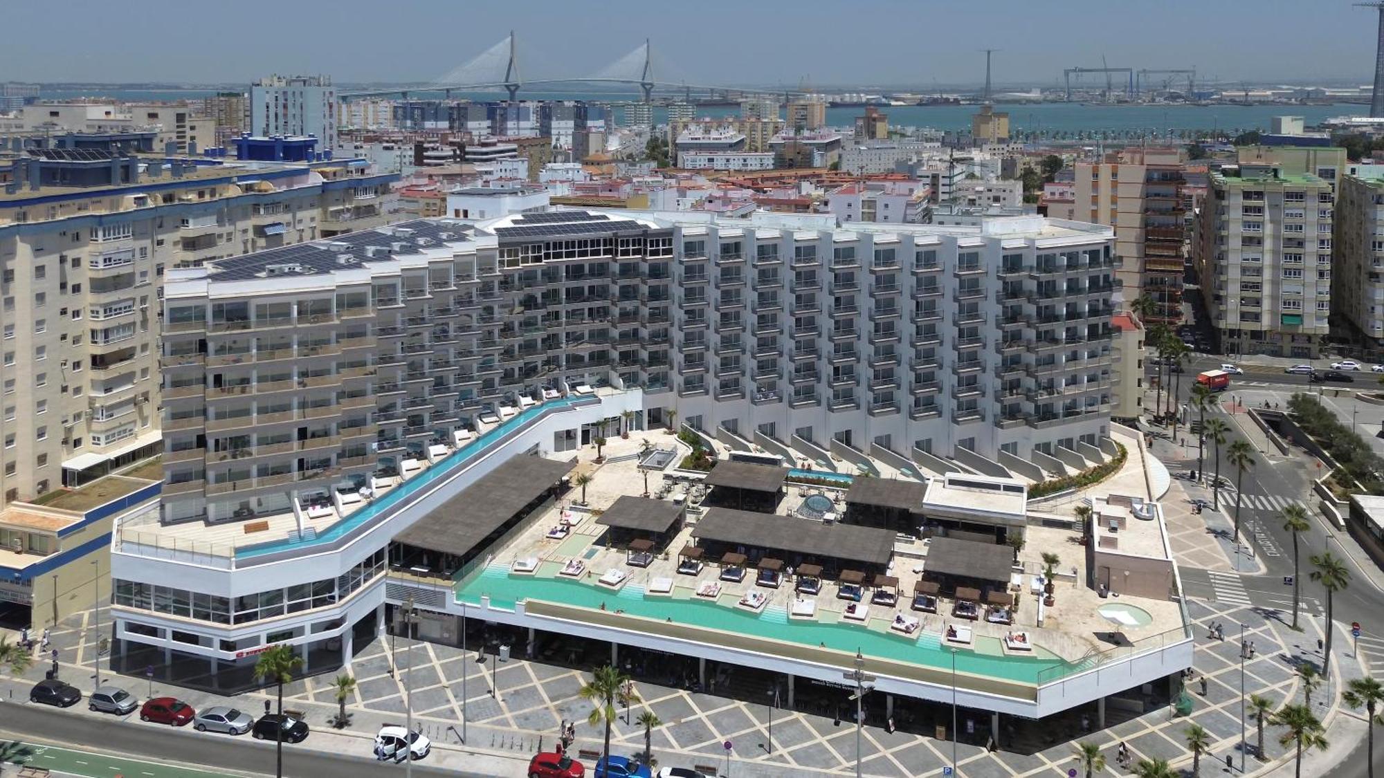 Cadiz Bahia By Qhotels Exterior photo