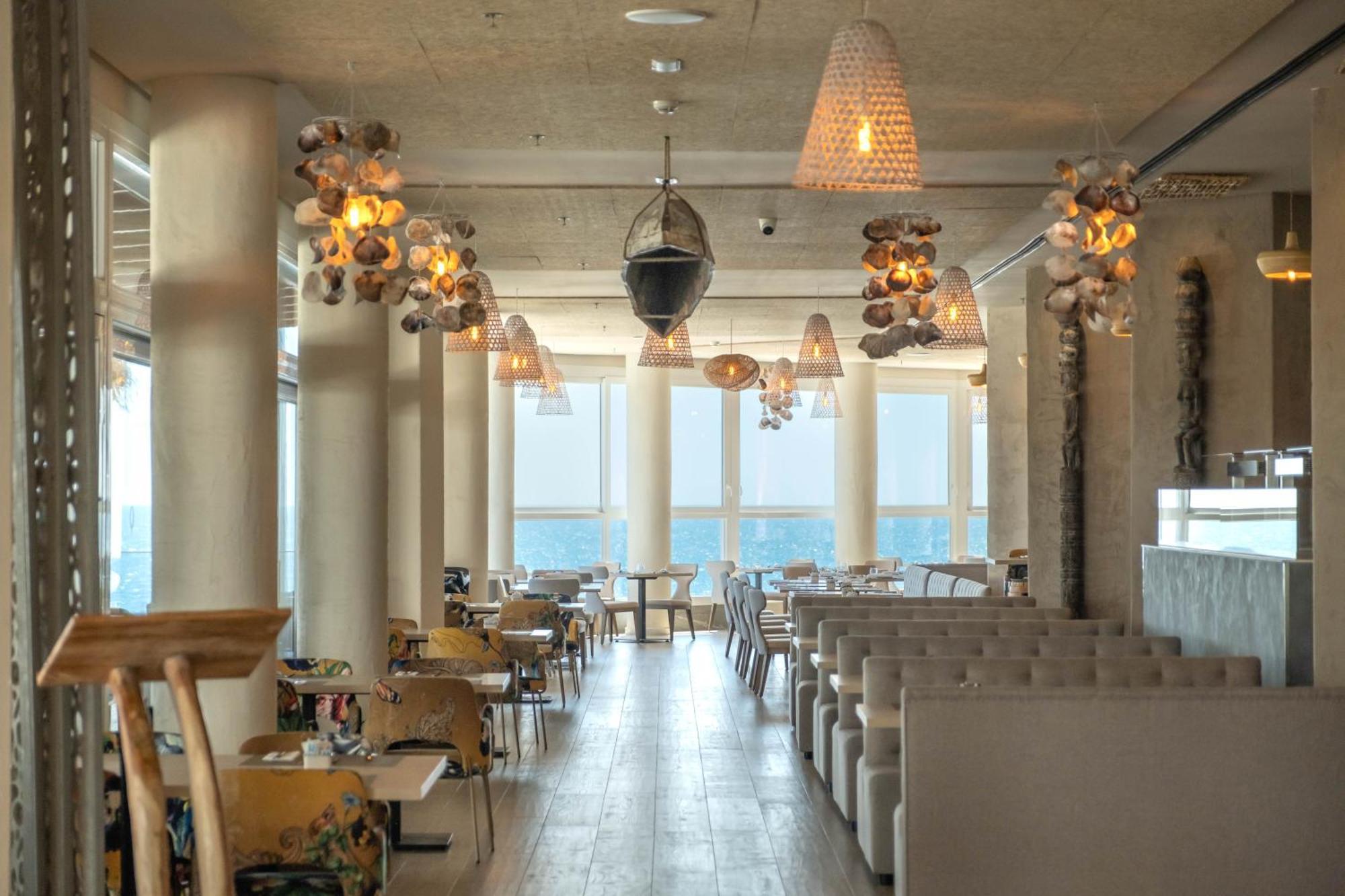 Cadiz Bahia By Qhotels Exterior photo
