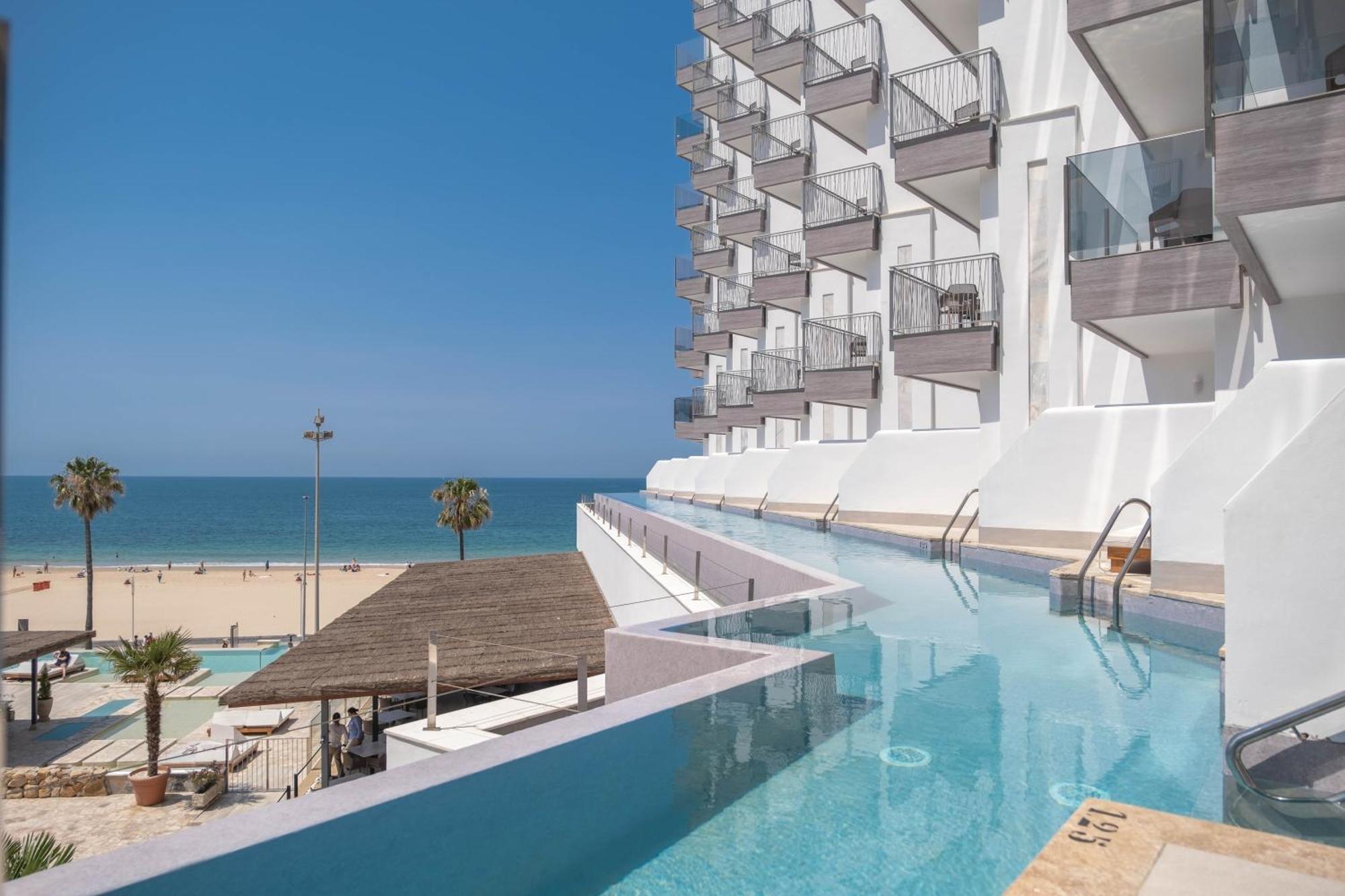 Cadiz Bahia By Qhotels Exterior photo